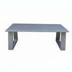 Table basse, couleur étain poudré
