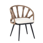 Ensemble de jardin contemporain avec chaises en rotin synthétique et table en bois synthétique