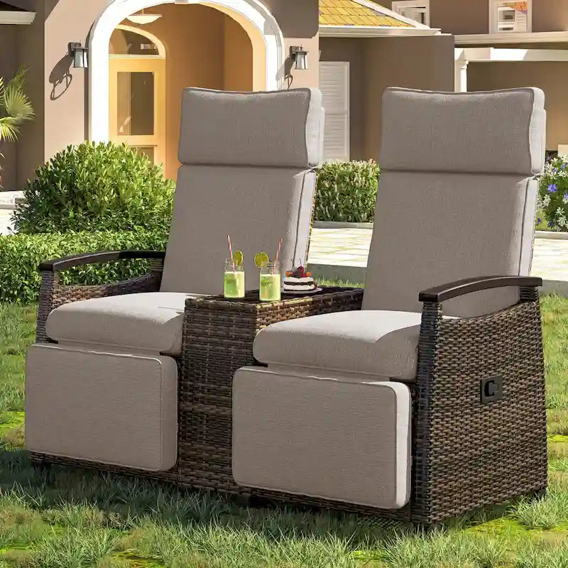 Ensemble fauteuil inclinable en osier avec table de rangement