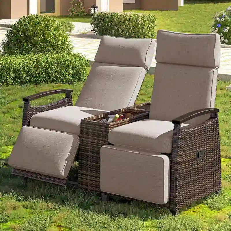 Ensemble fauteuil inclinable en osier avec table de rangement