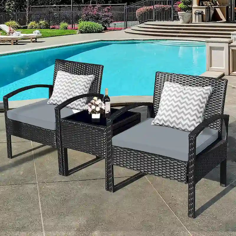 Ensemble de mobilier de jardin en rotin Costway 3 pièces comprenant une table basse et un canapé de conversation - Voir les détails