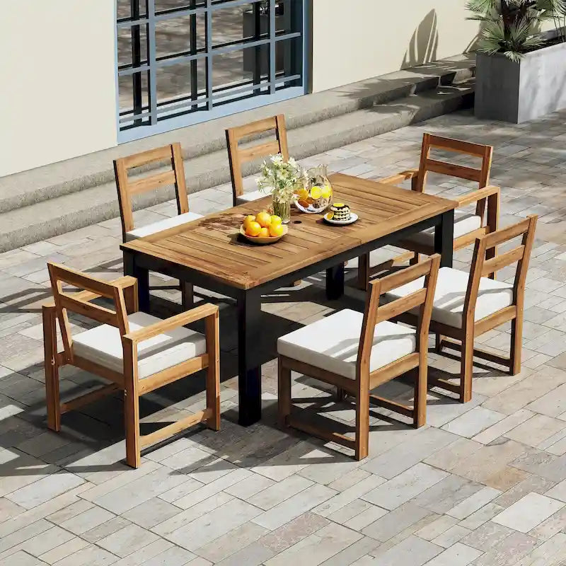 Ensemble de table et chaises de patio 7 pièces, ensemble de salle à manger en bois pour 6 personnes avec trou pour parasol, 2 fauteuils et 4 chaises.