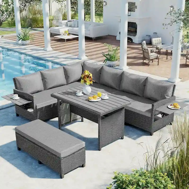 Ensemble de canapé et de table d'extérieur en rotin tressé 5 pièces, résistant aux intempéries, avec 2 tables d'appoint extensibles et une table.