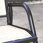 Fauteuil à bascule Outsunny avec tissu en maille respirante, accoudoirs incurvés et structure en acier, idéal pour le jardin, la piscine, la cour ou le balcon.
