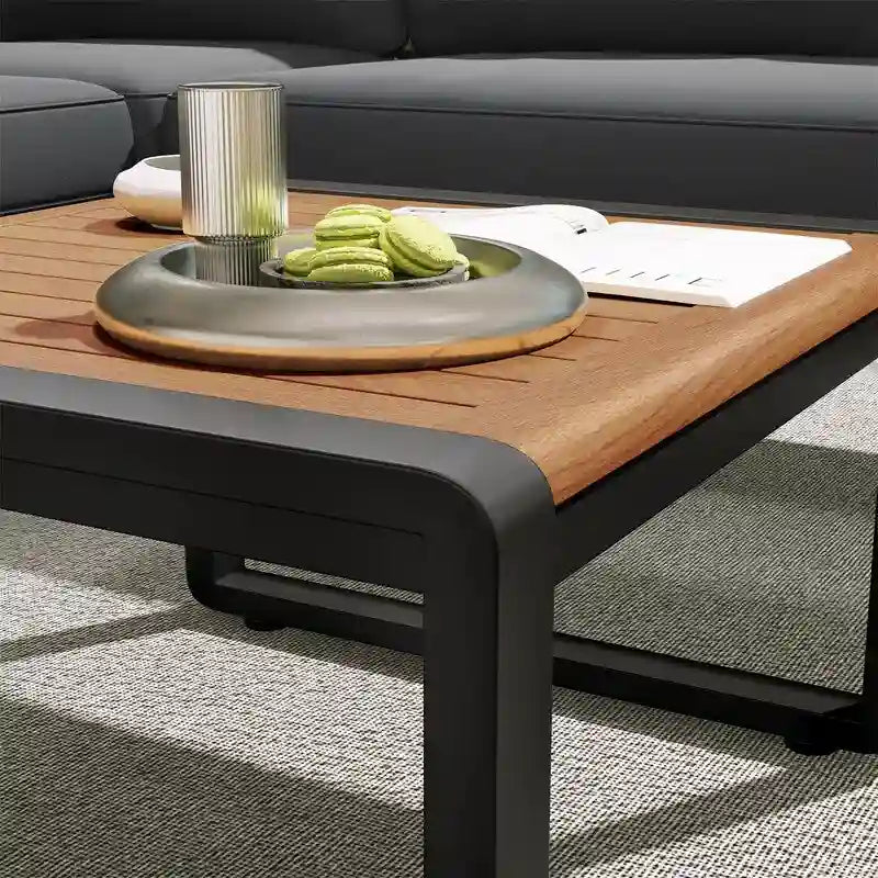 Ensemble de mobilier de patio 4 pièces avec table basse, canapé d'angle d'extérieur en forme de L avec structure en métal et bois et coussins pour jardin