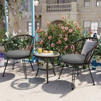 Ensemble de loisirs d'extérieur, composé de 2 chaises individuelles en rotin et d'une table ronde en verre, parfaitement adapté aux patios, balcons et cours.