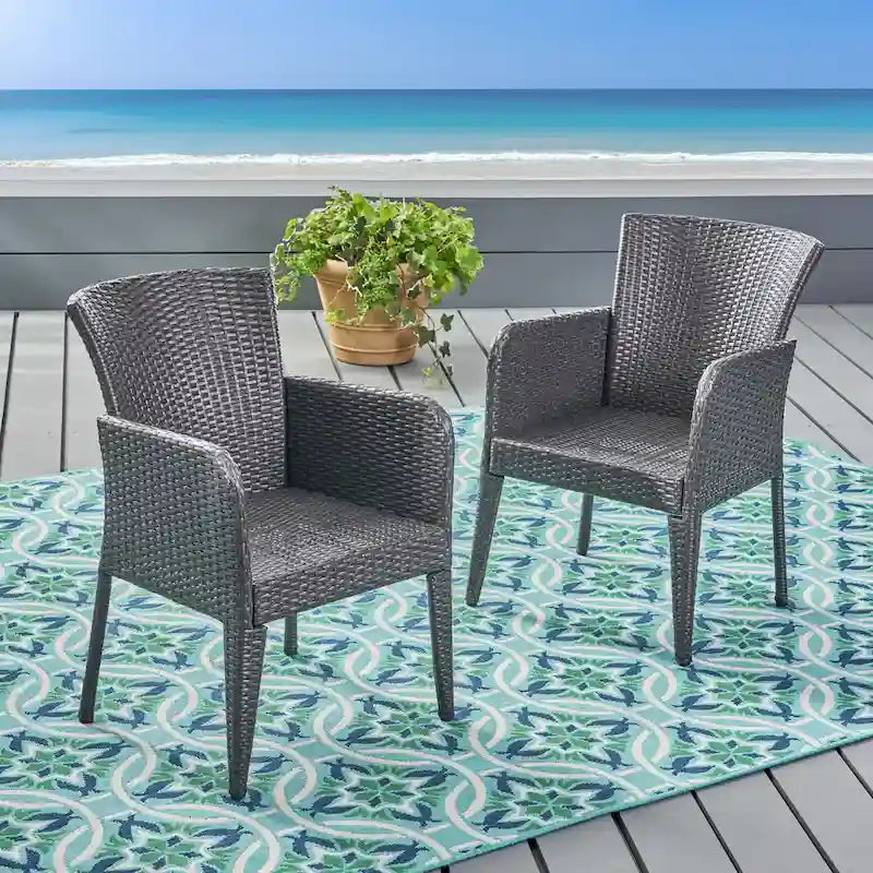 Chaise de salle à manger d'extérieur élégante et durable