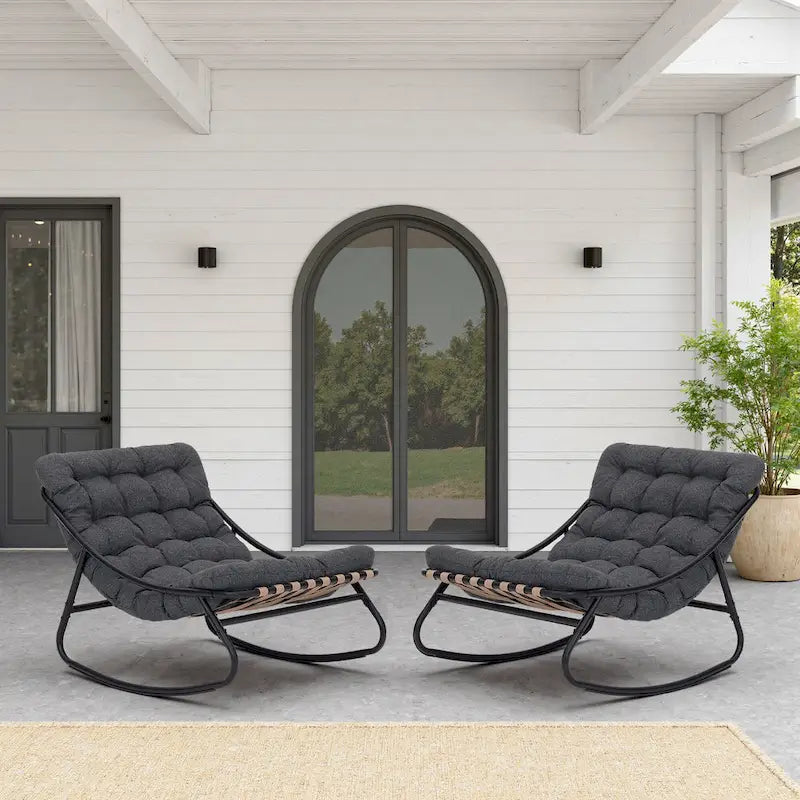 Fauteuil à bascule moderne d'intérieur/extérieur avec coussin