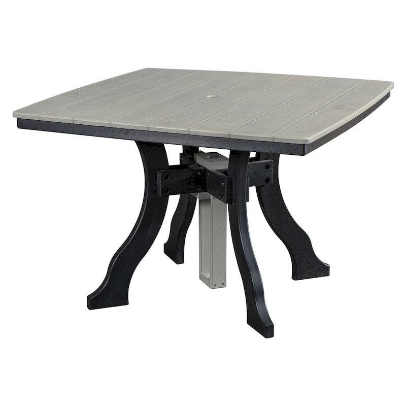Table carrée de salle à manger American Furniture Classics, fabriquée aux États-Unis