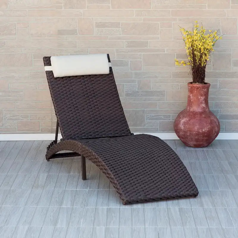 Chaise longue pliante marron pour patio