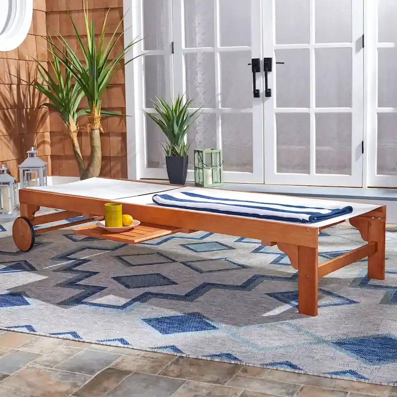Transat d'extérieur SAFAVIEH Liubomira - 25 cm (L) x 81 cm (P) x 39 cm (H)