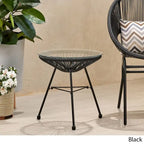 Table d'appoint d'extérieur moderne en osier Nusa avec plateau en verre trempé par Christopher Knight Home