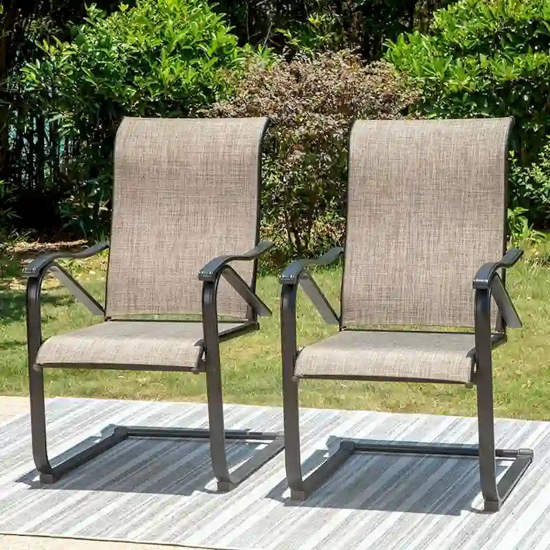 Ensemble de salle à manger d'extérieur 7 pièces, comprenant 6 chaises en tissu textilène et 1 table en métal avec trou pour parasol de 5,3 cm.