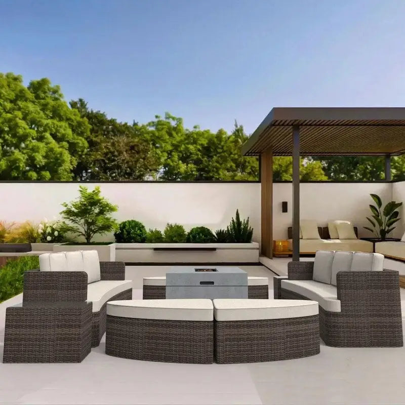 Ensemble de 9 pièces pour patio en résine tressée avec table foyer en béton