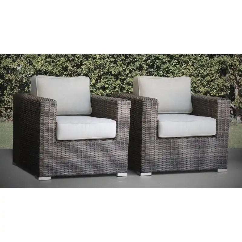 Chaise de patio avec coussins