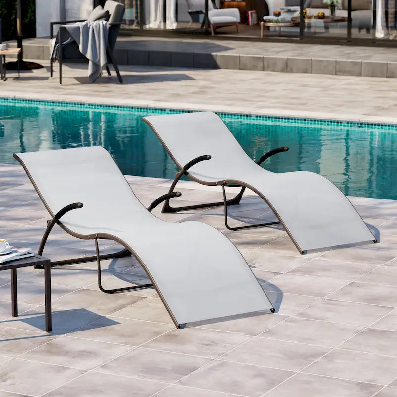 Chaise longue d'extérieur en aluminium Crestlive Products avec dossier réglable