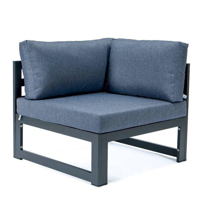 Ensemble de canapé d'angle 4 pièces LeisureMod Chelsea pour patio extérieur, en aluminium noir avec coussins