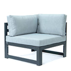Ensemble de canapé d'angle 4 pièces LeisureMod Chelsea pour patio extérieur, en aluminium noir avec coussins