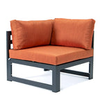 Ensemble de canapé d'angle 4 pièces LeisureMod Chelsea pour patio extérieur, en aluminium noir avec coussins