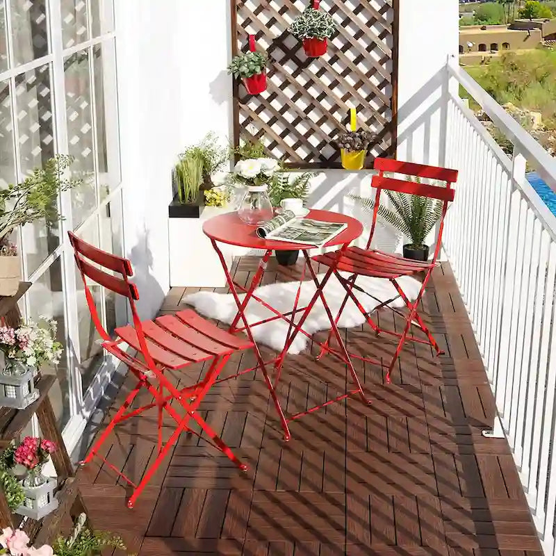 Ensemble bistro 3 pièces en fer thermolaqué comprenant une table et des chaises de jardin pliables