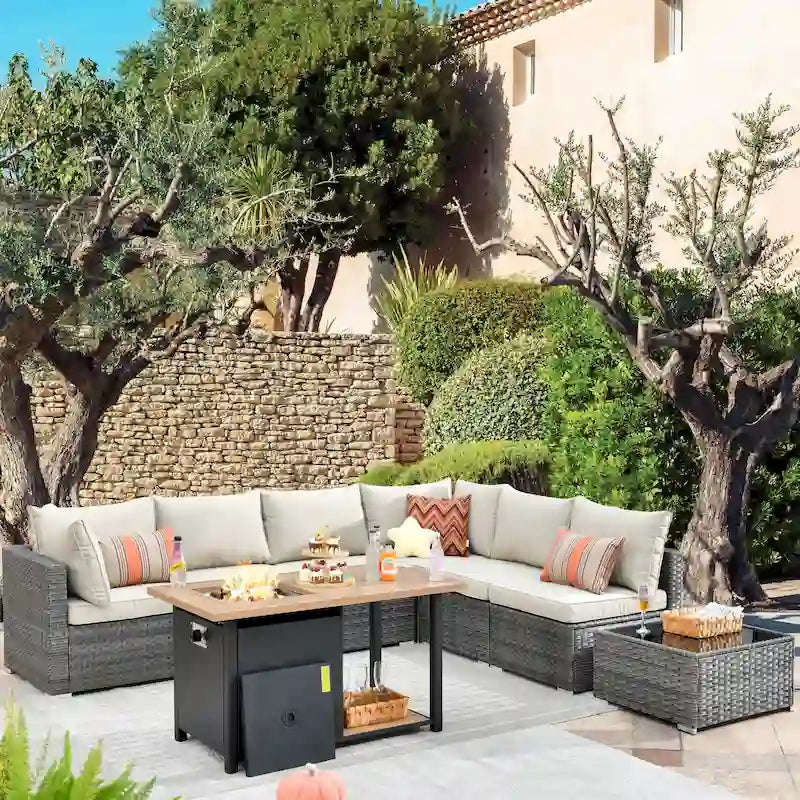 Ensemble de mobilier de jardin en résine tressée 8 pièces avec canapé et foyer extérieur HOOOWOOO