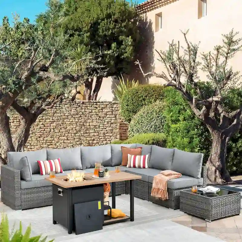 Ensemble de mobilier de jardin en résine tressée 8 pièces avec canapé et foyer extérieur HOOOWOOO