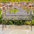 Banc de jardin en fer forgé à plateau arrondi et dossier en caribou Selkirk - 43,7 cm L x 20,47 cm l x 37,4 cm H