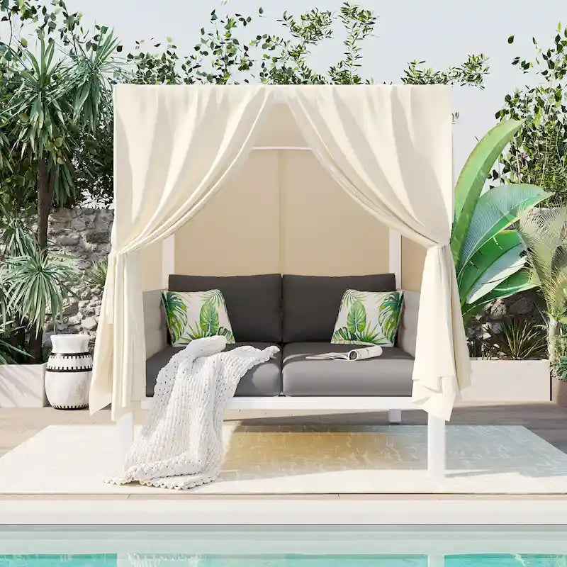 Bain de soleil d'extérieur avec rideaux, grand confort, adapté à de multiples usages