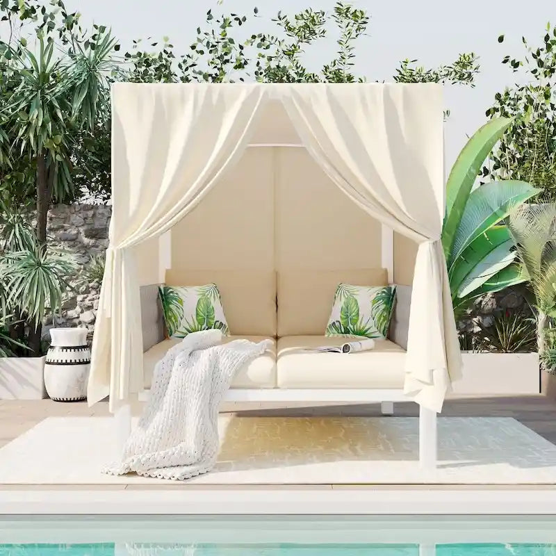 Bain de soleil d'extérieur avec rideaux, grand confort, adapté à de multiples usages