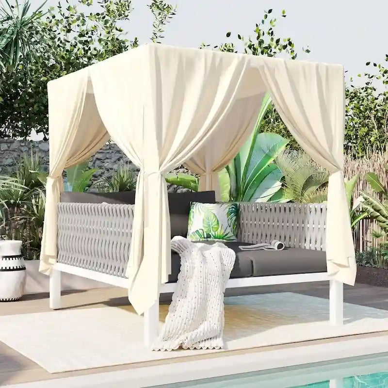 Bain de soleil d'extérieur avec rideaux, grand confort, adapté à de multiples usages