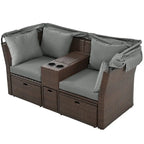 Ensemble canapé-lit convertible deux places pour terrasse avec pare-soleil rétractable, porte-gobelets, coffres de rangement et coussins déperlants.