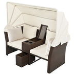 Ensemble canapé-lit convertible deux places pour terrasse avec pare-soleil rétractable, porte-gobelets, coffres de rangement et coussins déperlants.