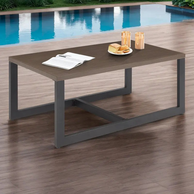 Table basse d'extérieur