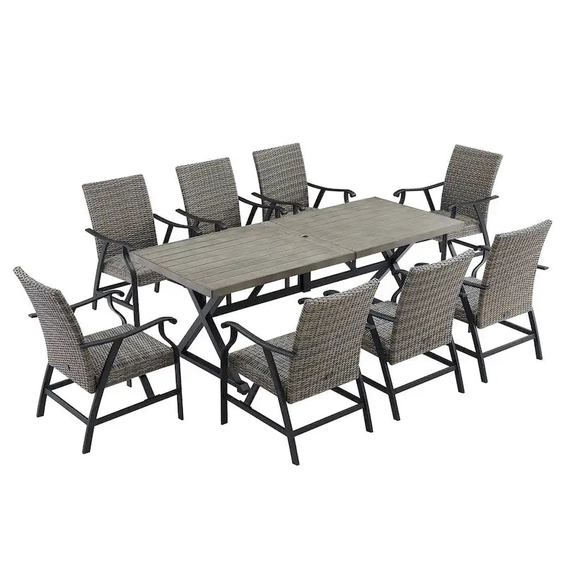 Ensemble de salle à manger d'extérieur en osier avec chaises et table