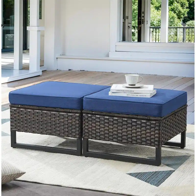 Ensemble de jardin comprenant deux poufs et une table d'appoint en verre - Marron