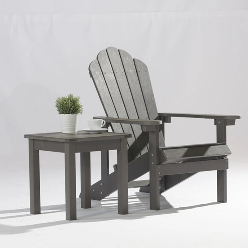 Chaises Adirondack pliantes d'extérieur grises - 2,74 m x 3,66 m